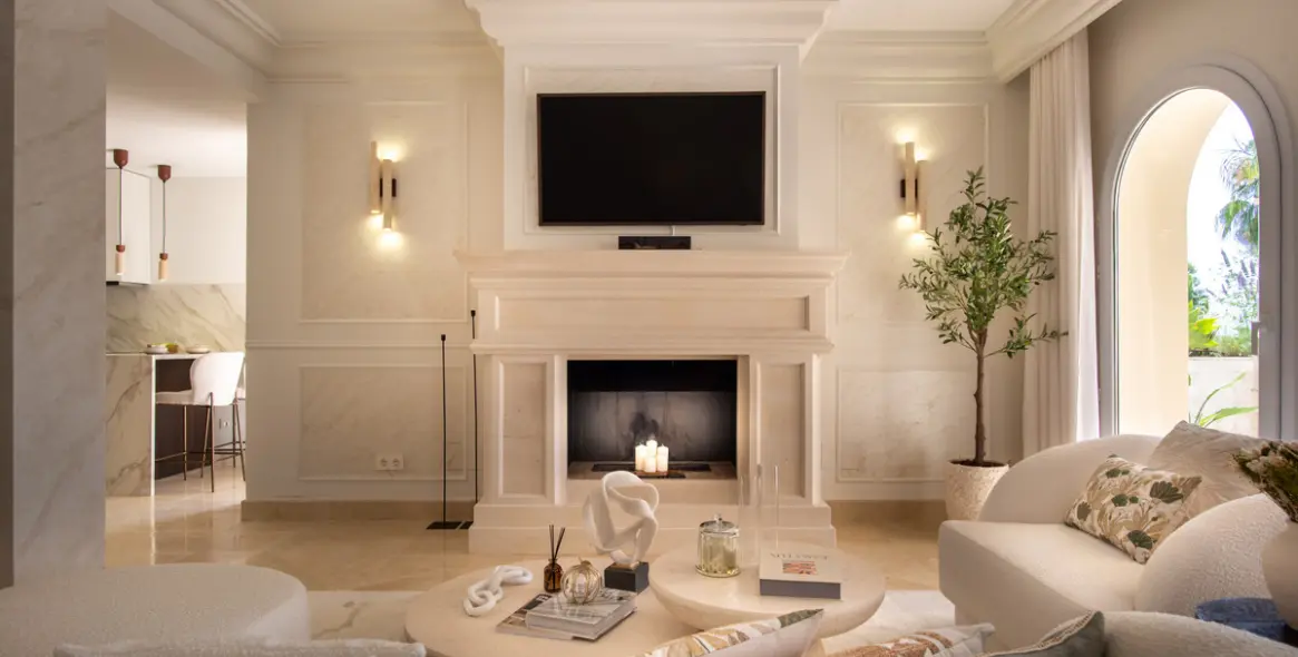 Sale of penthouse duplex in Nueva Andalucía 5