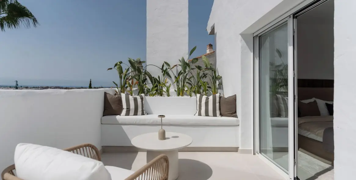 Продажа двухуровневого пентхауса в Nueva Andalucía 18