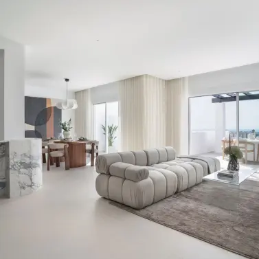 Sale of penthouse duplex in Nueva Andalucía