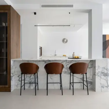 Sale of penthouse duplex in Nueva Andalucía