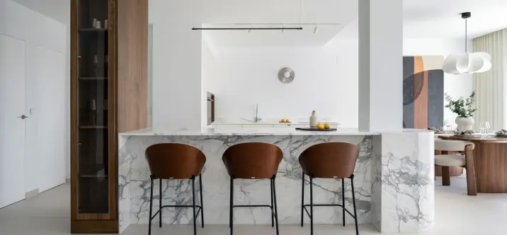 Sale of penthouse duplex in Nueva Andalucía 4