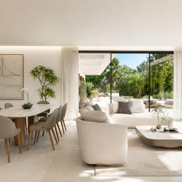 Sale of detached villa in Casares Playa