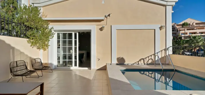 Townhouse R5189632 2