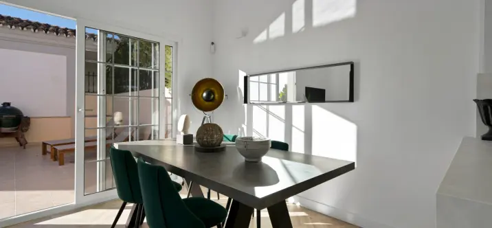 Townhouse R5189632 4