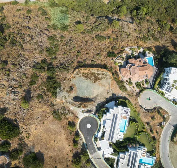 Parcela residencial R5141878