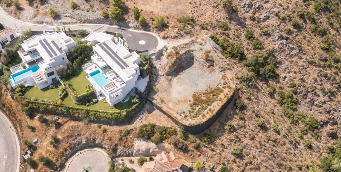 Sale of residential plot in Benahavís (district Benahavís) 10