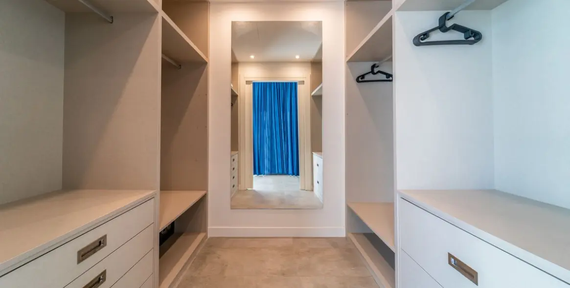 Продажа  отдельно стоящей виллы в Benalmadena Costa 11