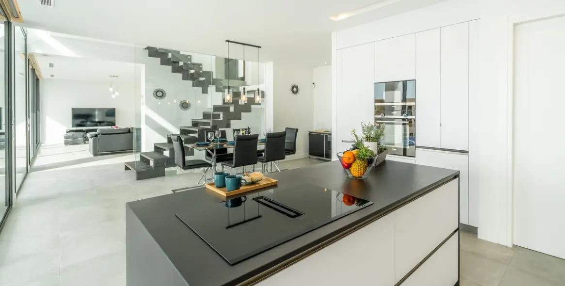 Продажа  отдельно стоящей виллы в Benalmadena Costa 22