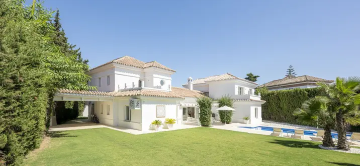 Venta de villa independiente en Sotogrande Costa 1