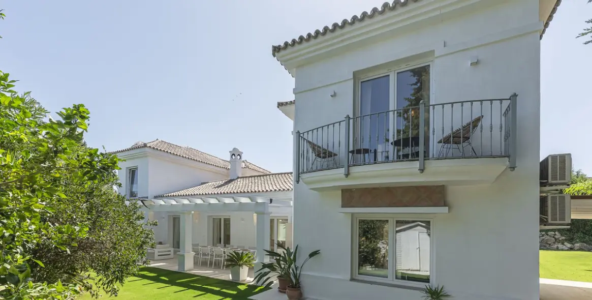 Venta de villa independiente en Sotogrande Costa 7
