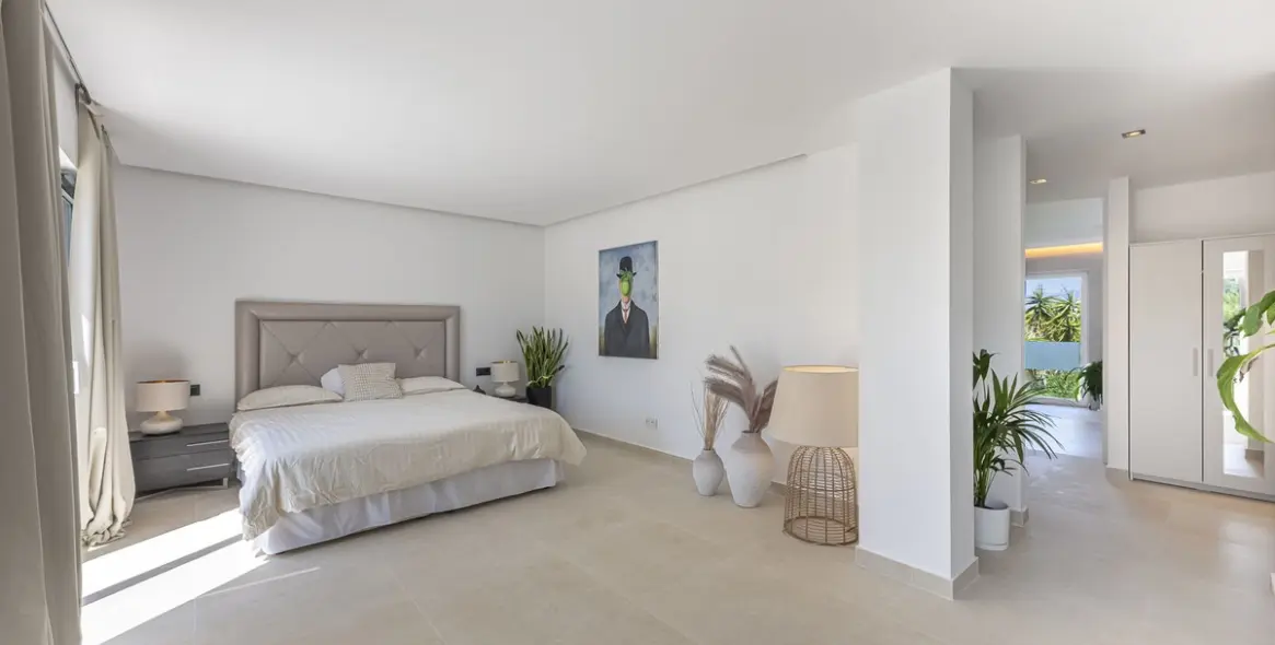 Venta de villa independiente en Sotogrande Costa 15