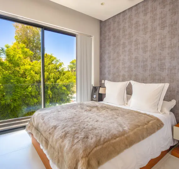 Venta de villa independiente en Estepona