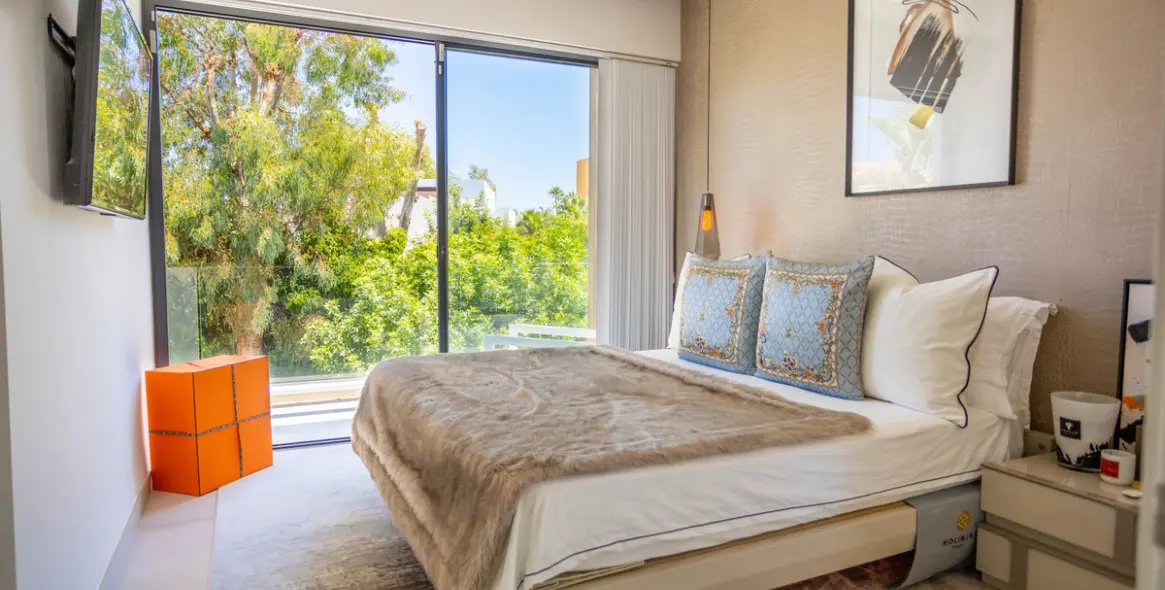 Продажа  отдельно стоящей виллы в Estepona 5