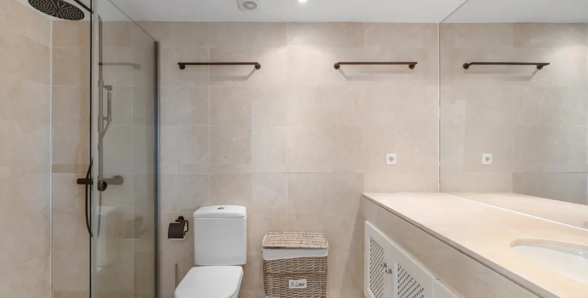 Продажа двухуровневого пентхауса в Nueva Andalucía 20