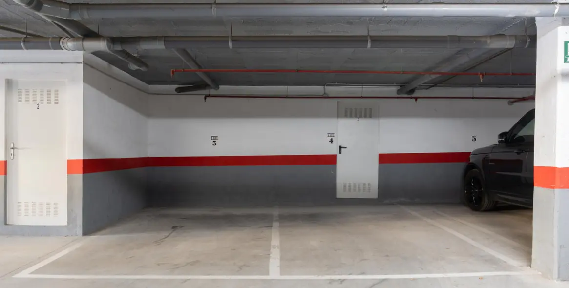 Venta de ático dúplex en Nueva Andalucía 31