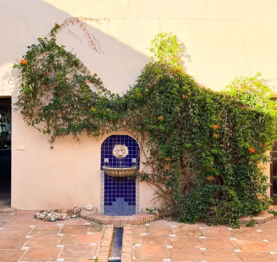 Venta de villa independiente en Estepona