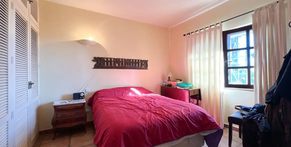 Продажа  отдельно стоящей виллы в Estepona 15