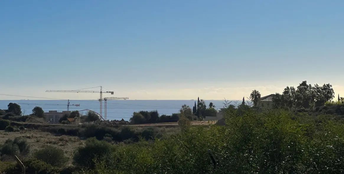 Продажа  отдельно стоящей виллы в Estepona 48