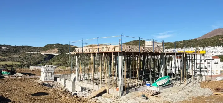 Venta de villa independiente en Estepona 2