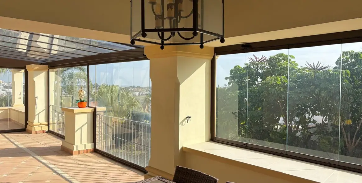 Продажа  отдельно стоящей виллы в Estepona (район El Paraiso) 9