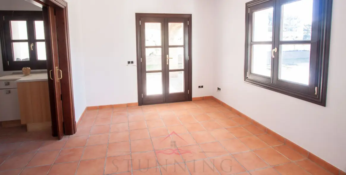 Venta de finca - cortijo en Casares 9