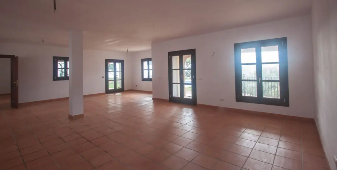 Venta de finca - cortijo en Casares 19