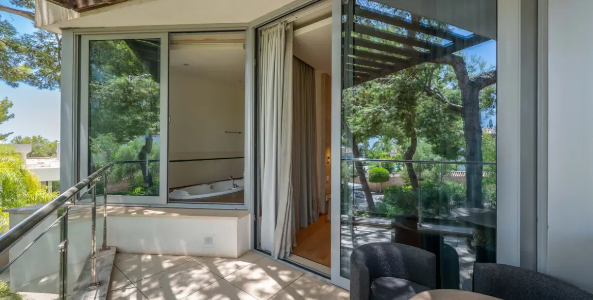 Sale of townhouse in Marbella (district The Golden Mile) 3