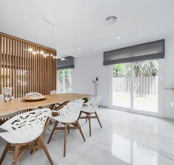 Oтдельно стоящая вилла R4059655