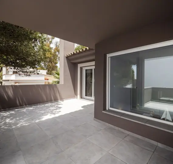 Oтдельно стоящая вилла R4059655