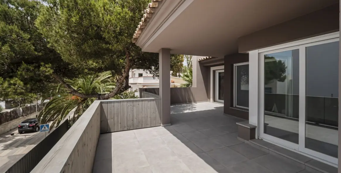 Продажа  отдельно стоящей виллы в Marbella East (район Elviria) 8