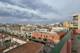 Image 4 thumb