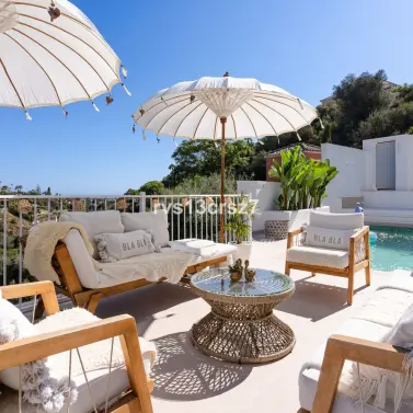 Venta de villa independiente en El Rosario