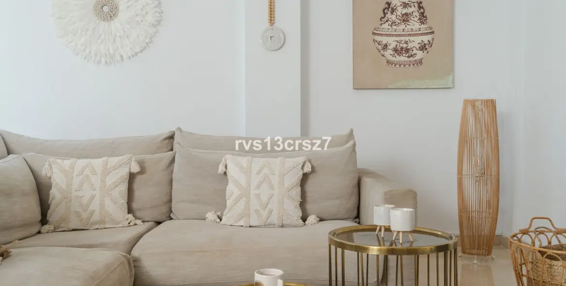 Sale of detached villa in El Rosario 19