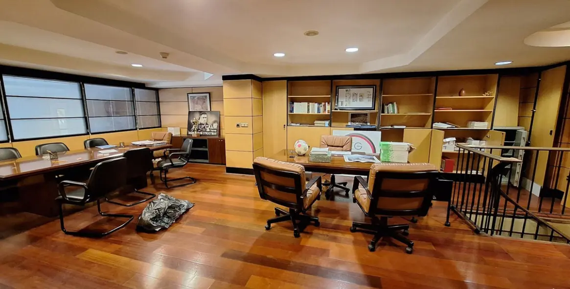 Sale of office in Marbella 14