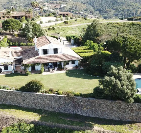 Продажа  отдельно стоящей виллы в La Cala de Mijas