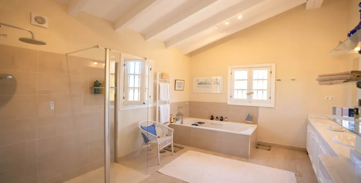 Продажа  отдельно стоящей виллы в La Cala de Mijas 9