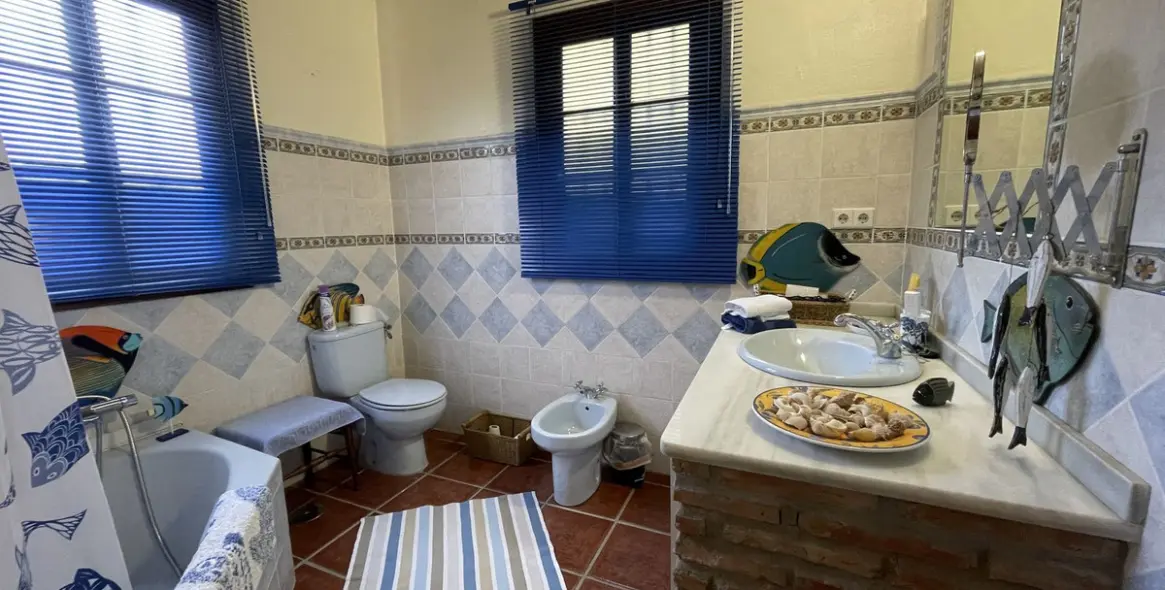 Продажа  отдельно стоящей виллы в La Cala de Mijas 11