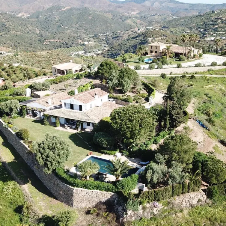 Sale of detached villa in La Cala de Mijas