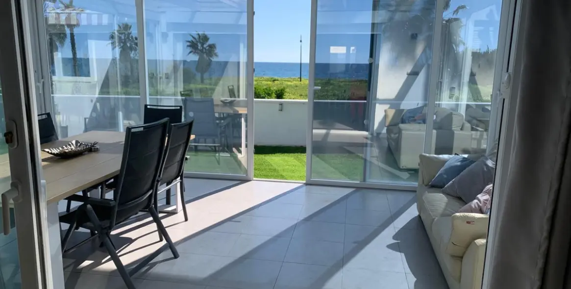 Long-term rent of detached villa in Estepona 7