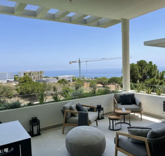 Продажа дома на две семьи в Cabopino