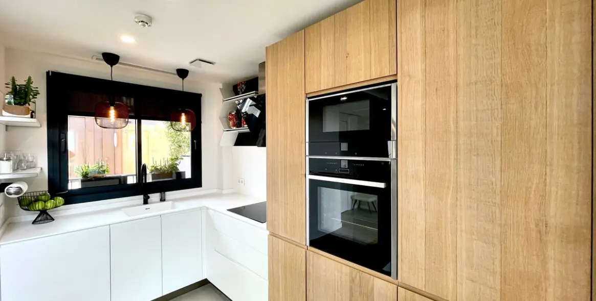 Sale of semi-detached house in Cabopino 16