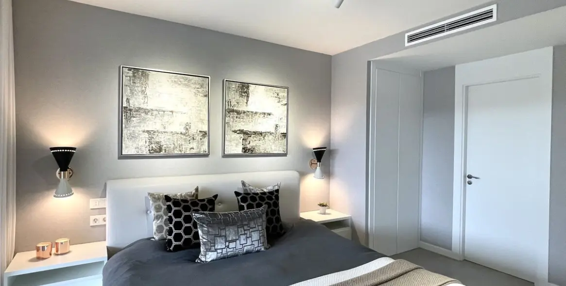 Продажа дома на две семьи в Cabopino 31