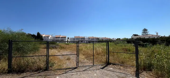 Parcela residencial R4851439 0