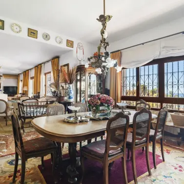 Venta de villa independiente en El Candado