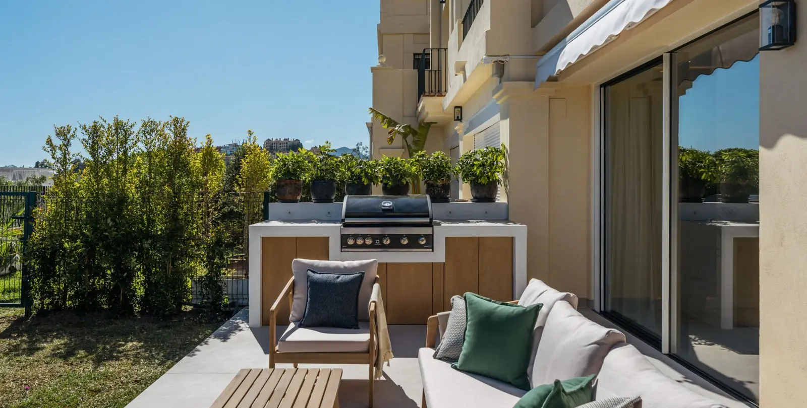 Sale of townhouse in La Quinta 15