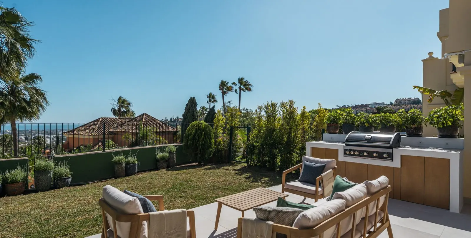 Sale of townhouse in La Quinta 16