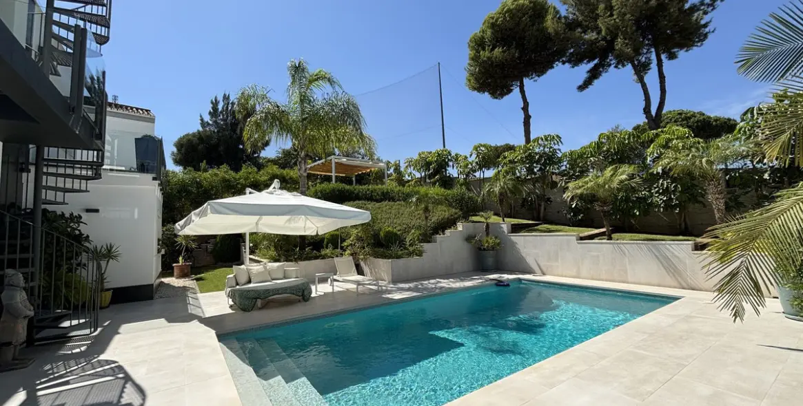 Продажа  отдельно стоящей виллы в La Cala Golf 1