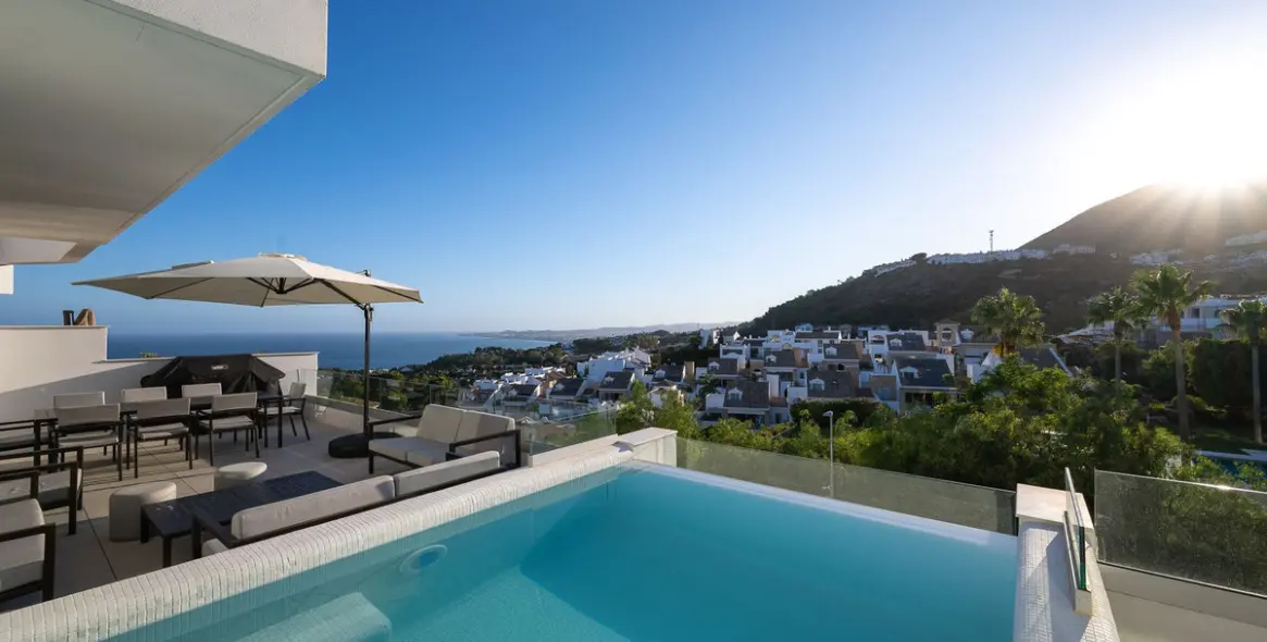 Продажа дома на две семьи в Benalmadena Pueblo 32