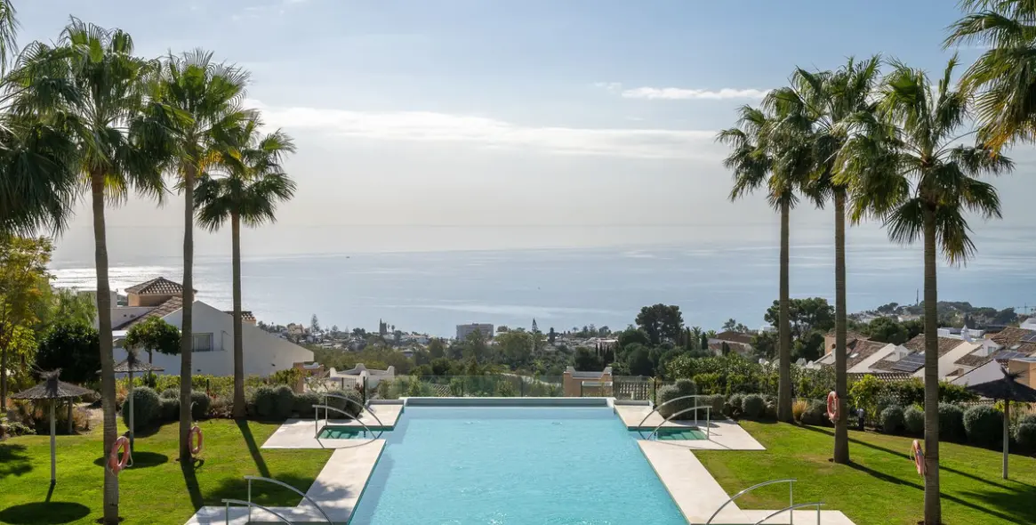 Продажа дома на две семьи в Benalmadena Pueblo 35