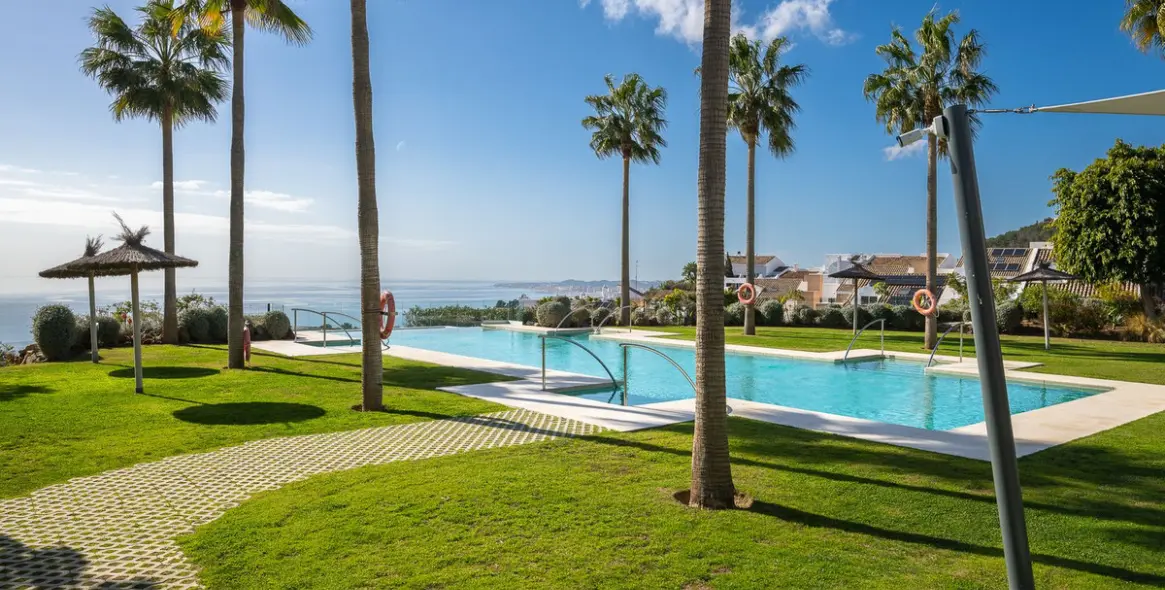 Продажа дома на две семьи в Benalmadena Pueblo 39